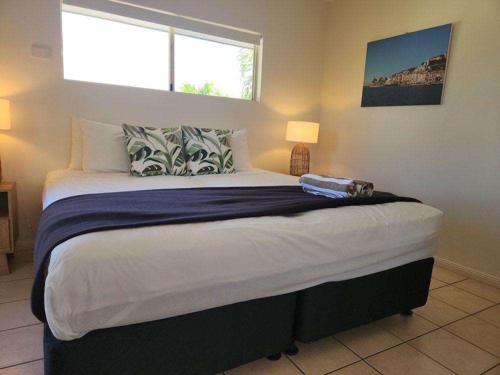 undefined Central Plaza Port Douglas Apartments 3