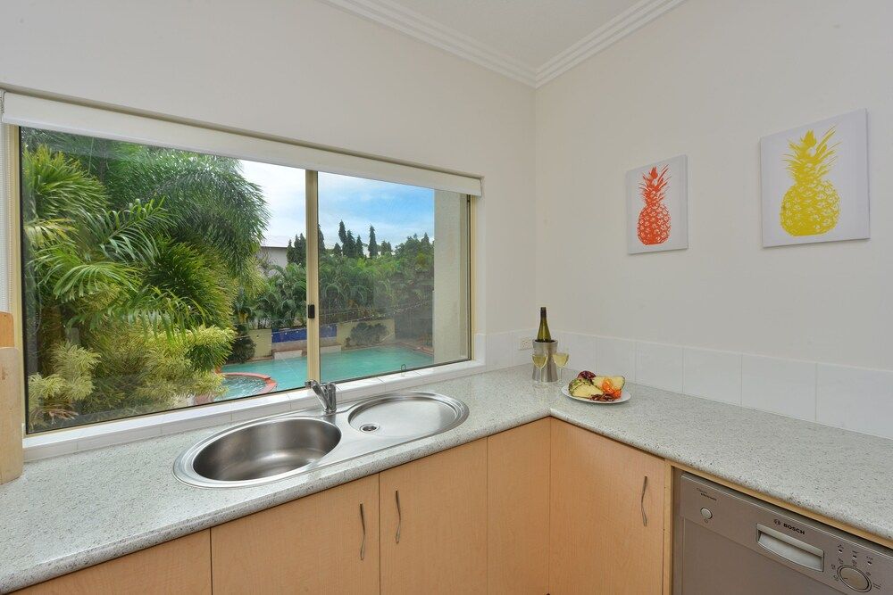 undefined Central Plaza Port Douglas Apartments 10