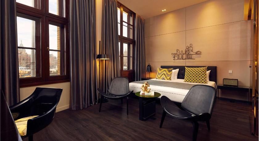 undefined art'otel Amsterdam powered by Radisson Hotels 9