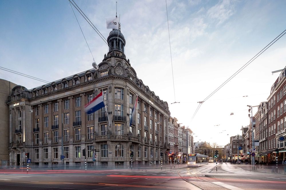undefined art'otel Amsterdam powered by Radisson Hotels 3