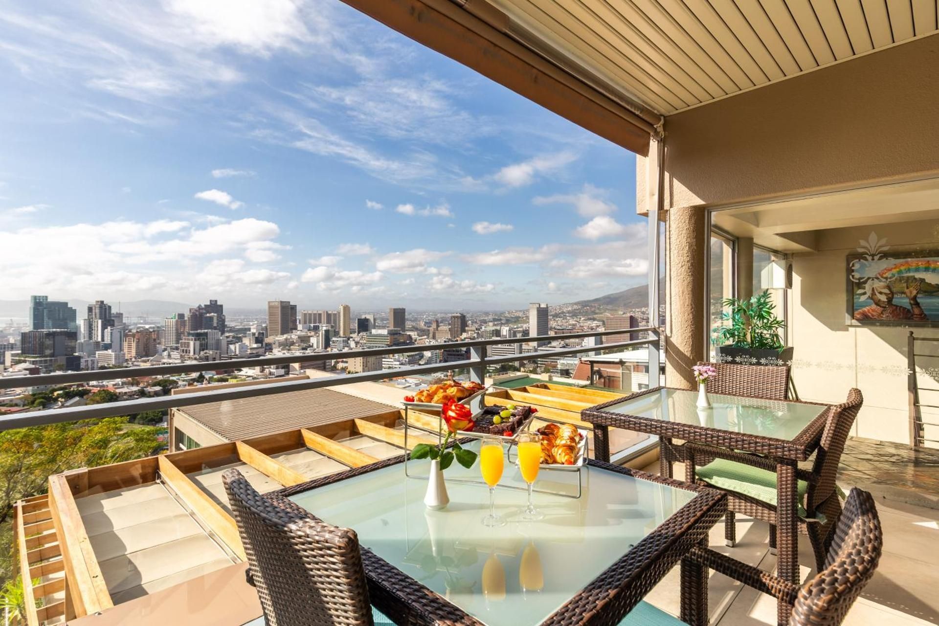 undefined Signal Hill Lodge 4