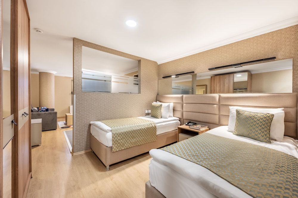 undefined Gallery Residence & Hotel 4