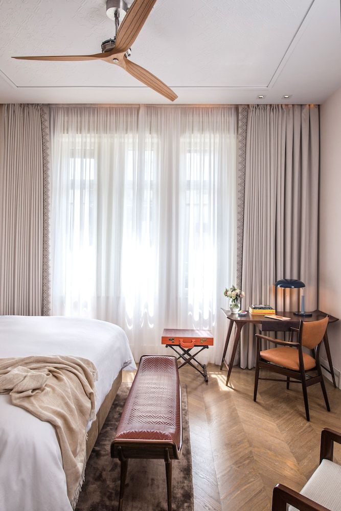 The Norman Tel Aviv Deluxe Room 2