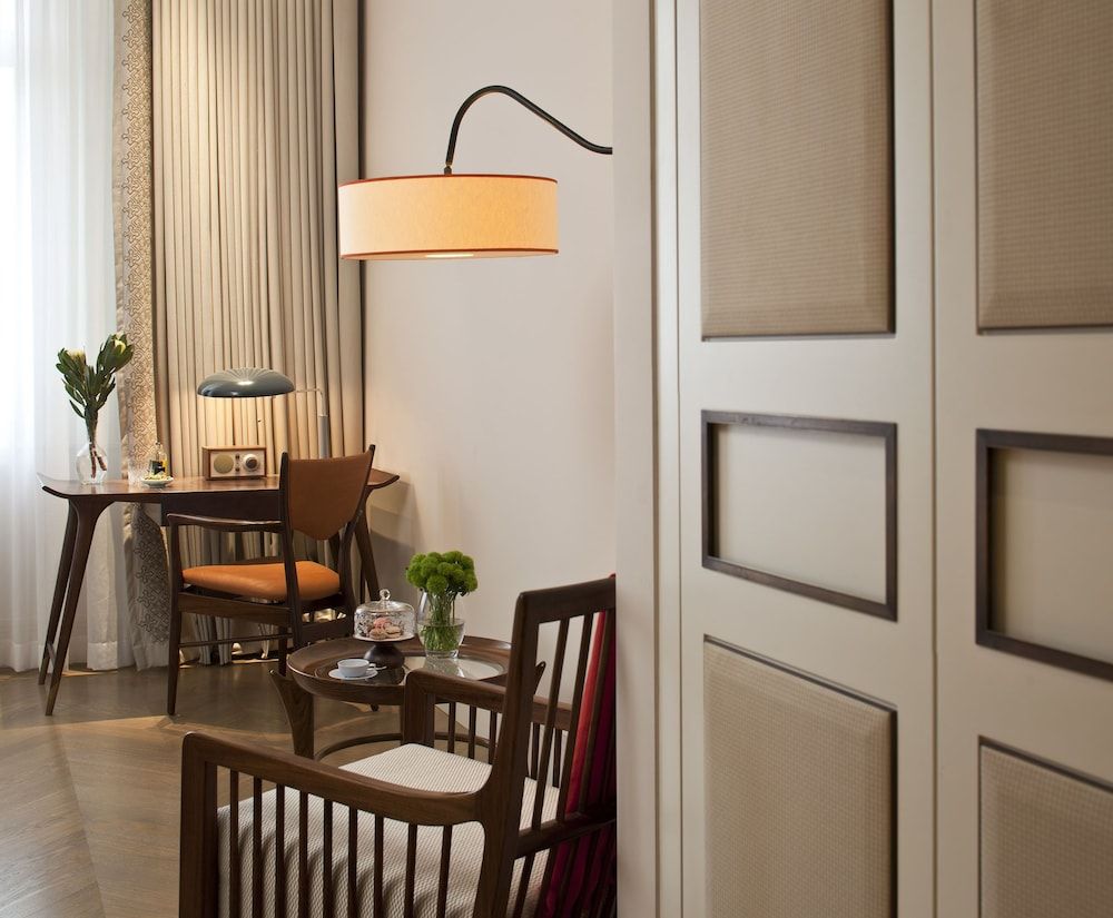 The Norman Tel Aviv Deluxe Room 5