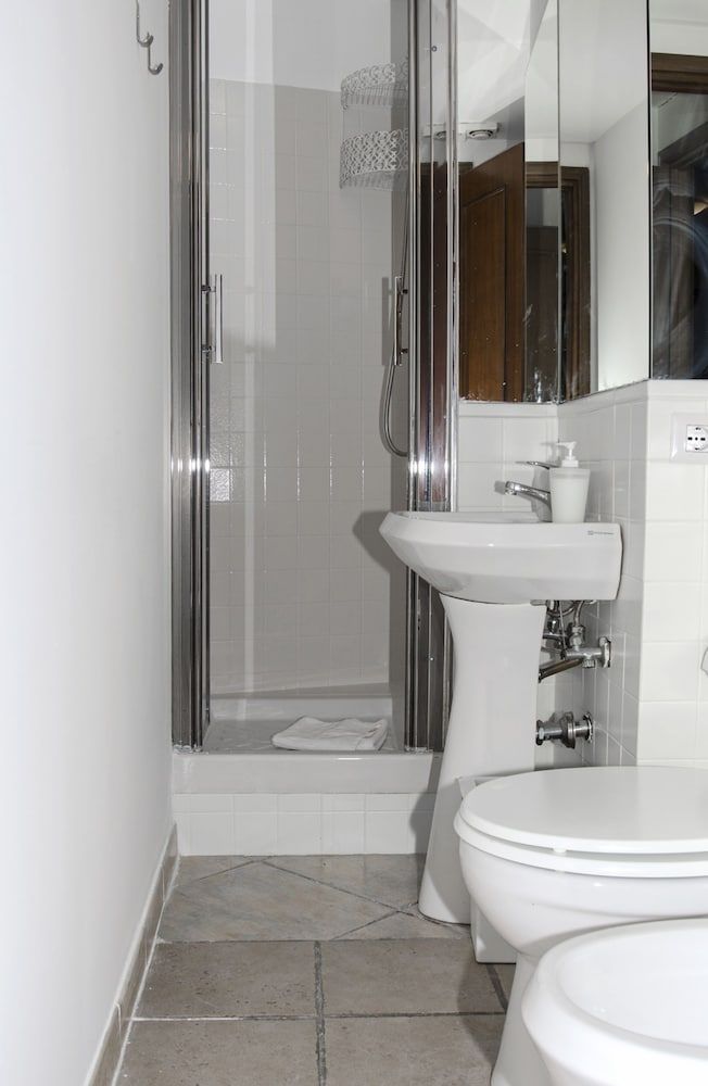 OM2Rome Superior Apartment, 2 Bedrooms 5