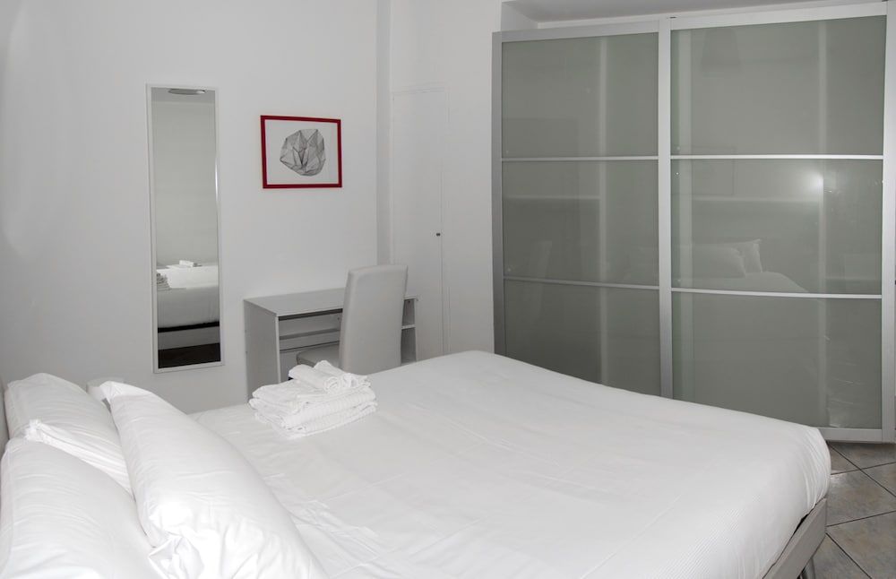 OM2Rome Superior Apartment, 2 Bedrooms 4