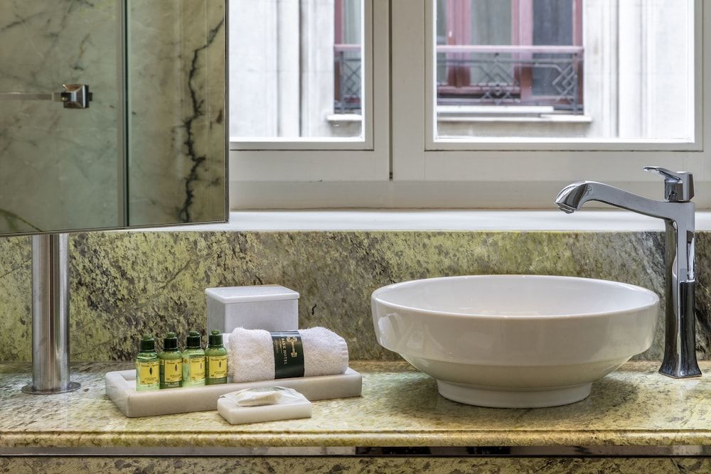 The Bank Hotel Istanbul, a Member of Design Hotels - Special Class Classic Room, 1 King Bed 6