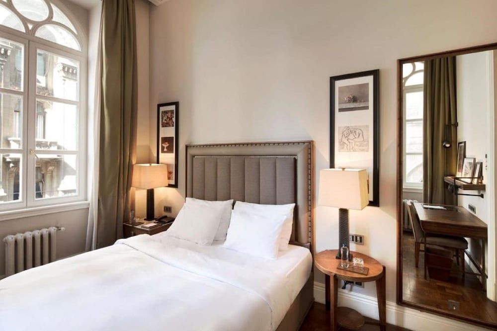 The Bank Hotel Istanbul, a Member of Design Hotels - Special Class Classic Room, 1 King Bed 3