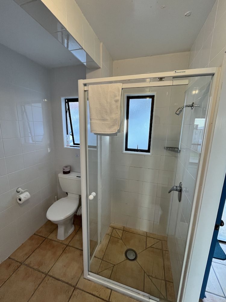 Marlin Court Motel Large Studio Apartment 6