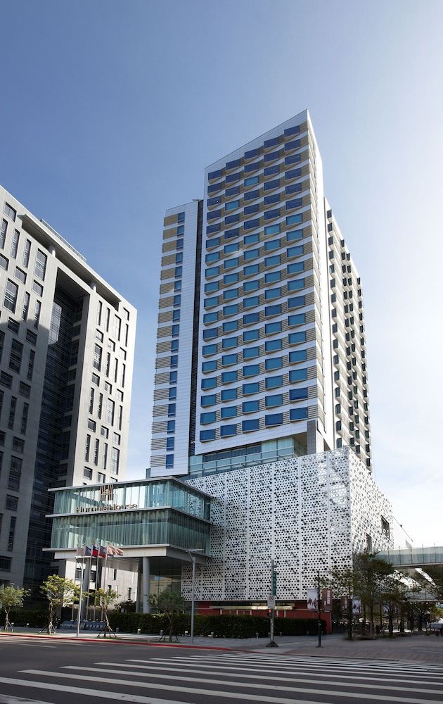 undefined Humble House Hotel Taipei, Curio Collection by Hilton 2