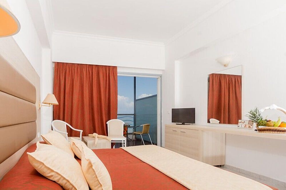 Standard Double or Twin Room, Sea View