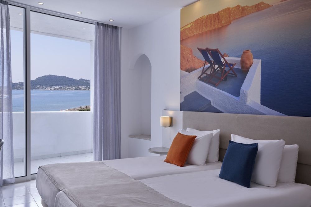Apartment, Partial Sea View