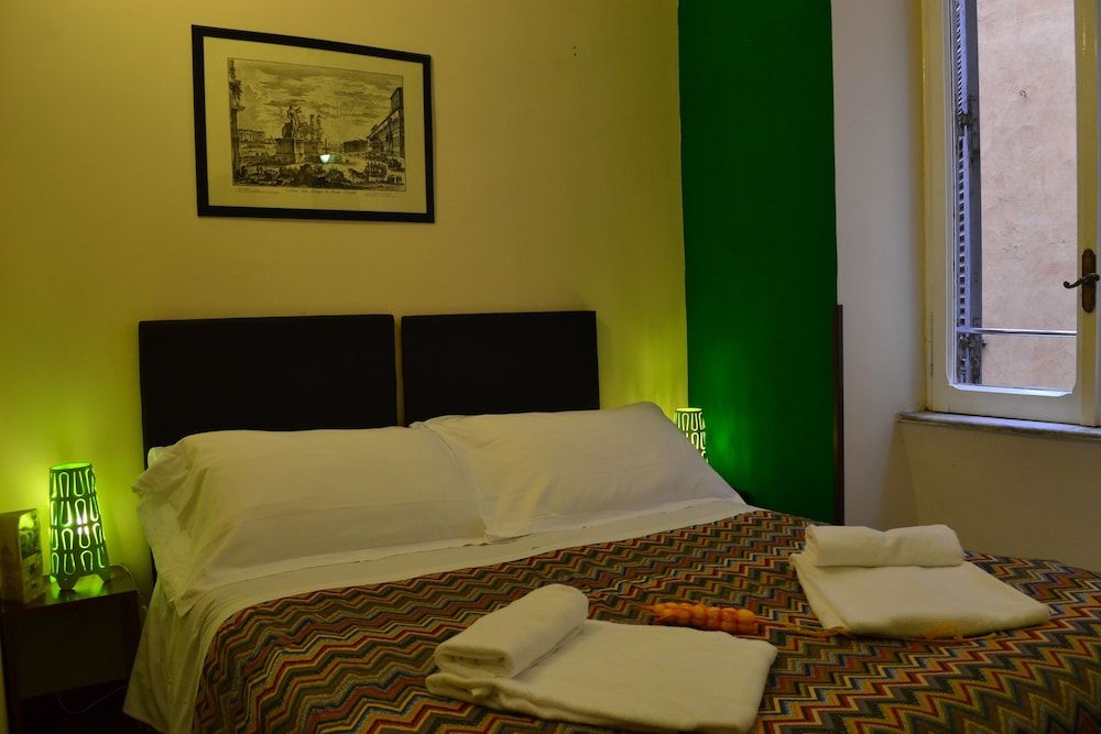 Enjoy Roma Double or Twin Room 4