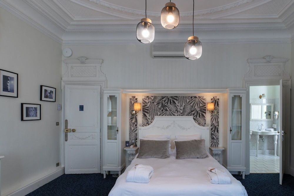 Oceania Hotel d'Anjou Angers Deluxe Room