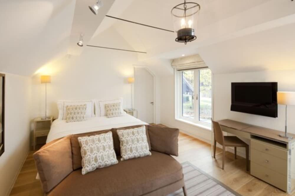 Deluxe Room (Stable)