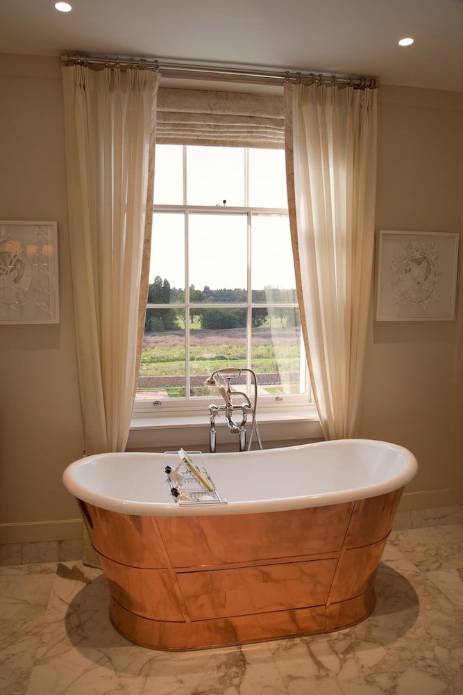 Premium Suite (Mansion)