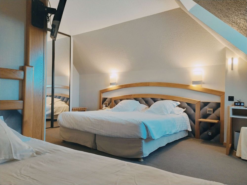 Comfort Room, Multiple Beds, Non Smoking