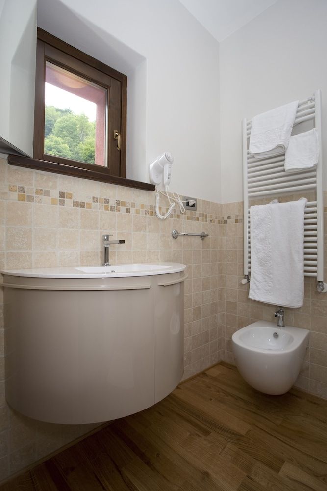 B&B La Ceramica Moline Comfort Double Room (Azalea) 5