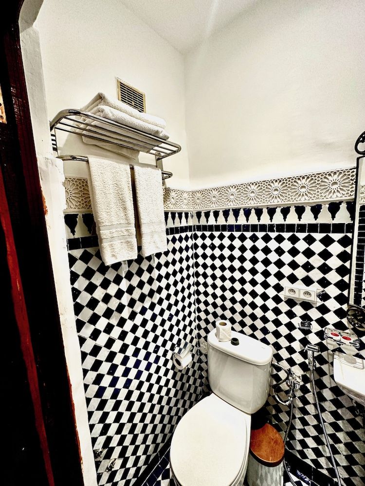 Riad Damia Suite &Spa Deluxe Quadruple Room, 1 Bedroom, Courtyard View 3