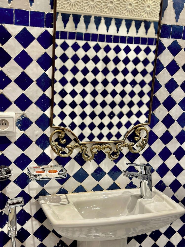 Riad Damia Suite &Spa Deluxe Quadruple Room, 1 Bedroom, Courtyard View 2