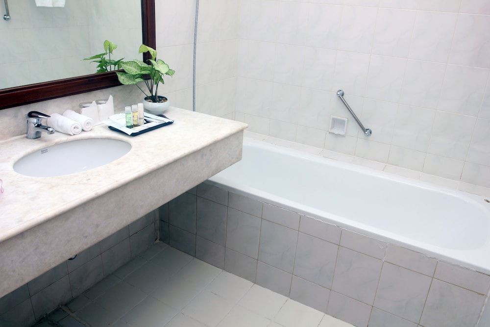 Asia Plaza Hotel Executive Room 10