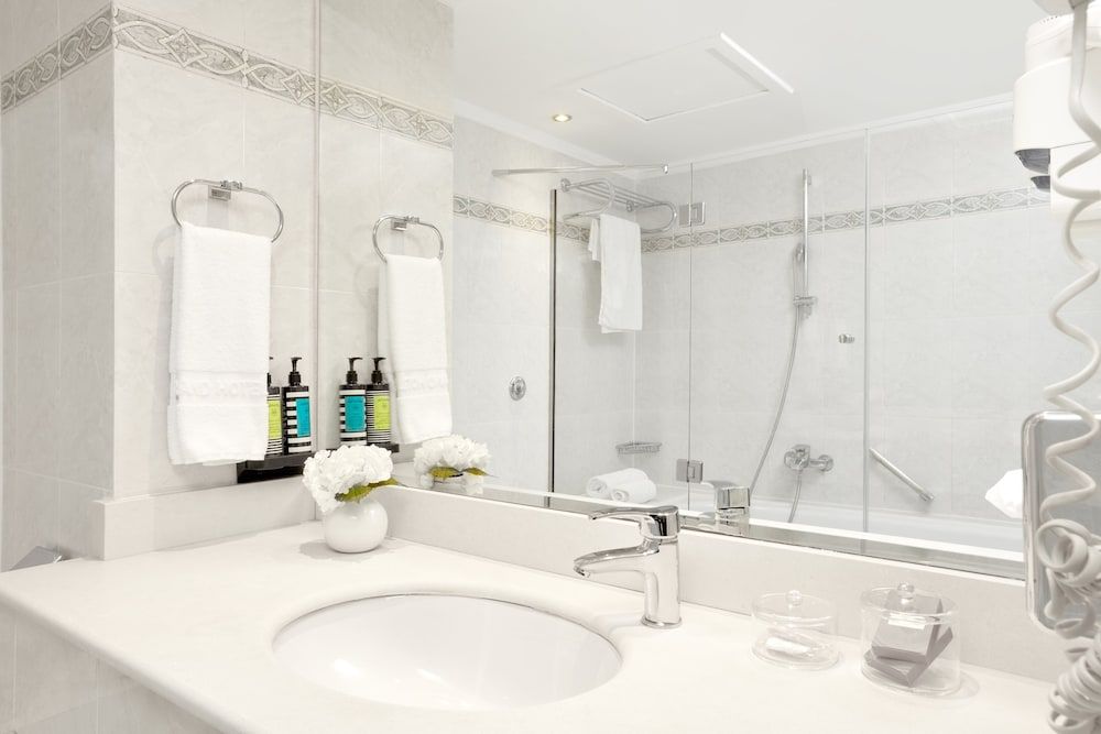 Grand Hotel Palace Classic Double or Twin Room, 1 Bedroom 9