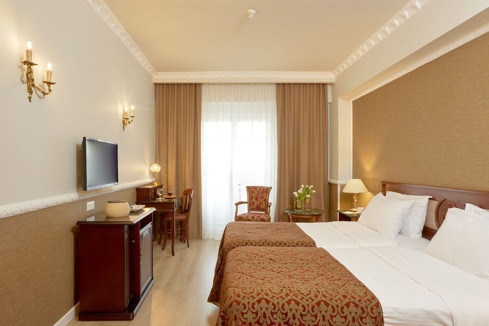 Grand Hotel Palace Classic Double or Twin Room, 1 Bedroom 3