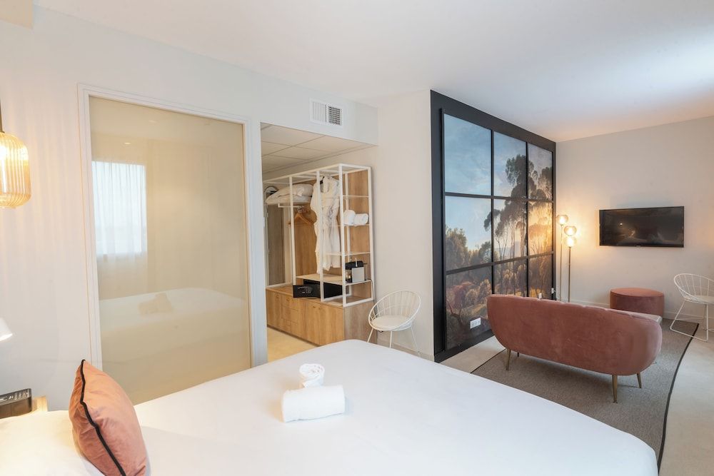 Brit Hotel Ker Lann Aeroport - Parc Expo Suite 6