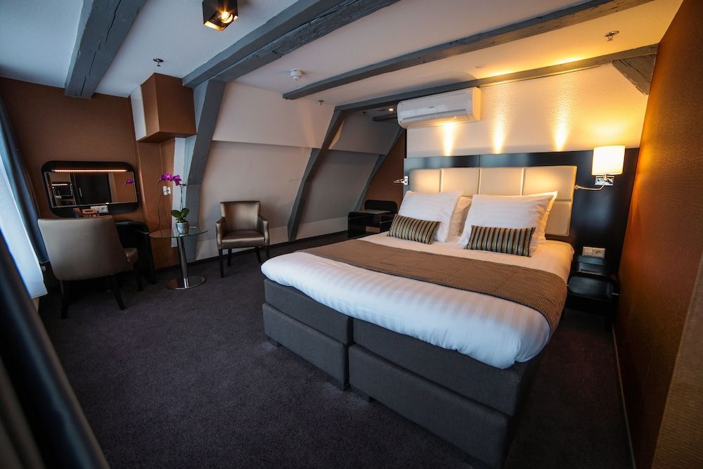 undefined Hotel Mansion