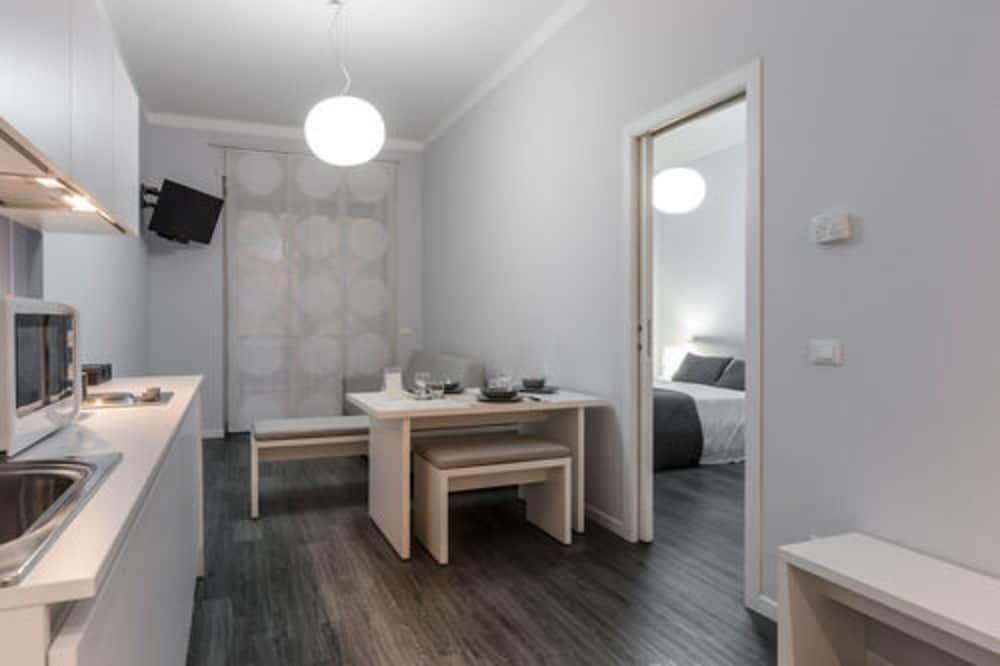 undefined Studio Inn De Angeli 2