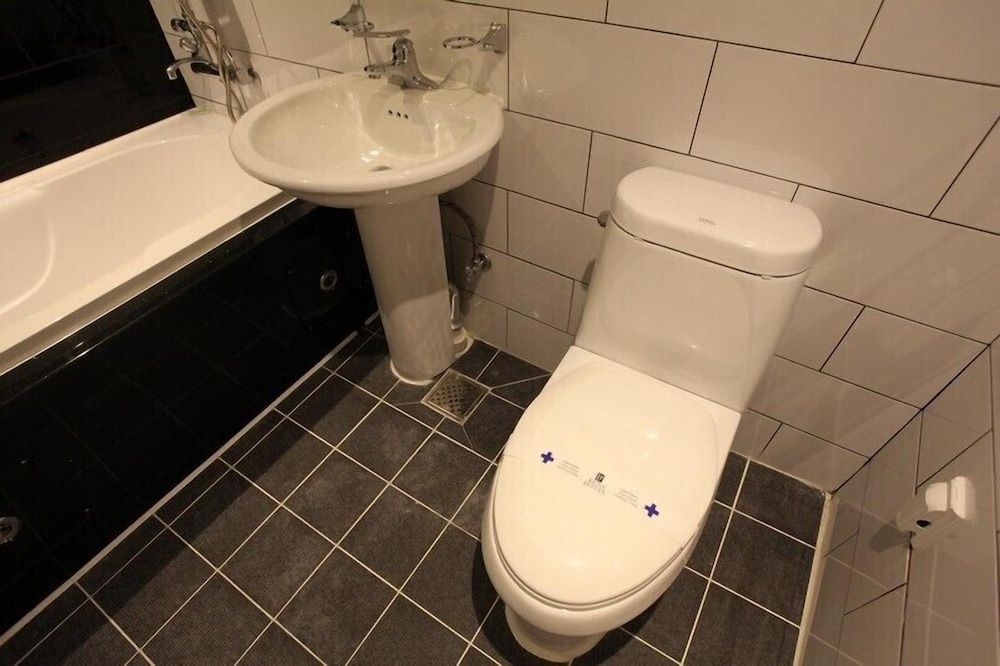 Bene Hotel Deluxe Double Room 9