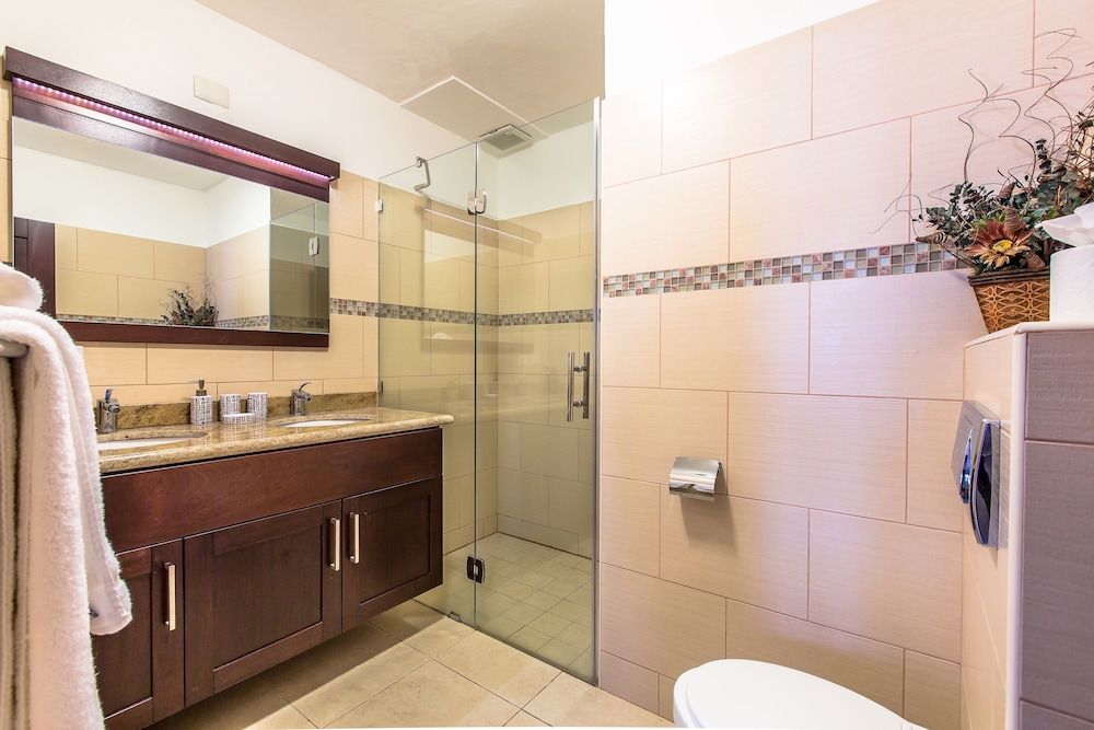 Cabarete Palm Beach Condos Apartment, Ocean View, Beachfront 12