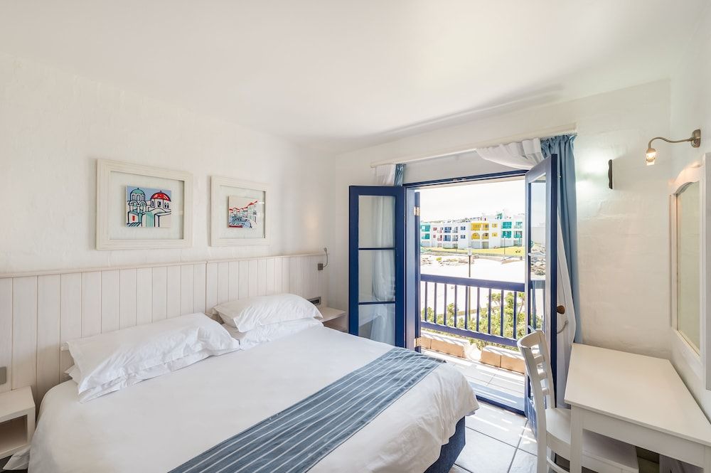 Club Mykonos Langebaan Beachfront 2 Bedroom Kaliva 4