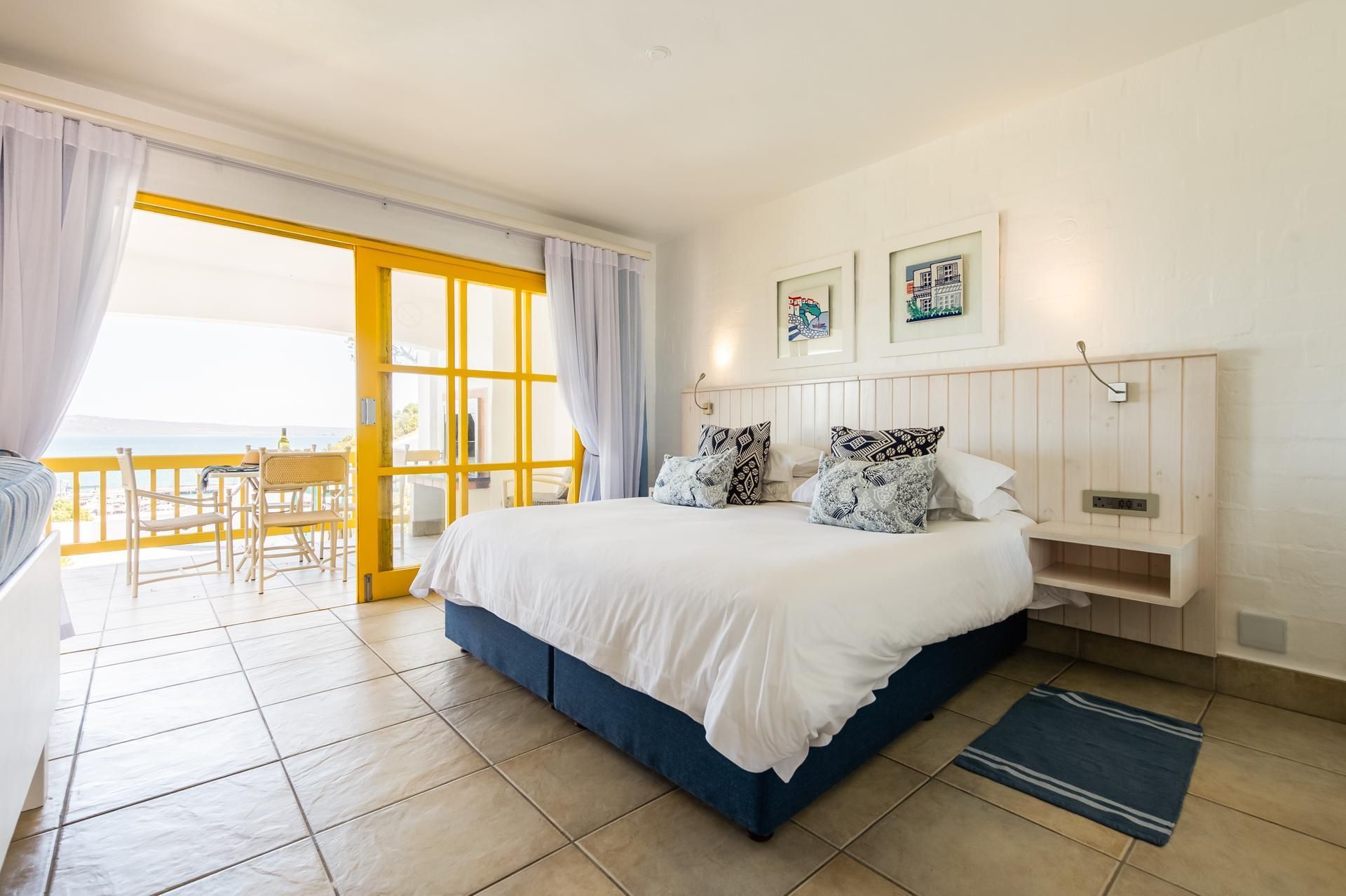 Hillside 1-Bedroom Suite