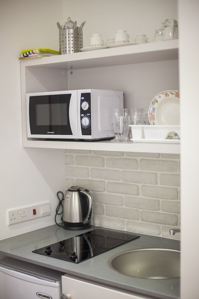 Kitchenette