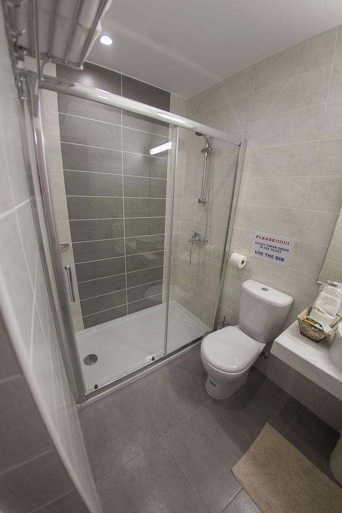 Operetta House Luxury Studio, Balcony 9