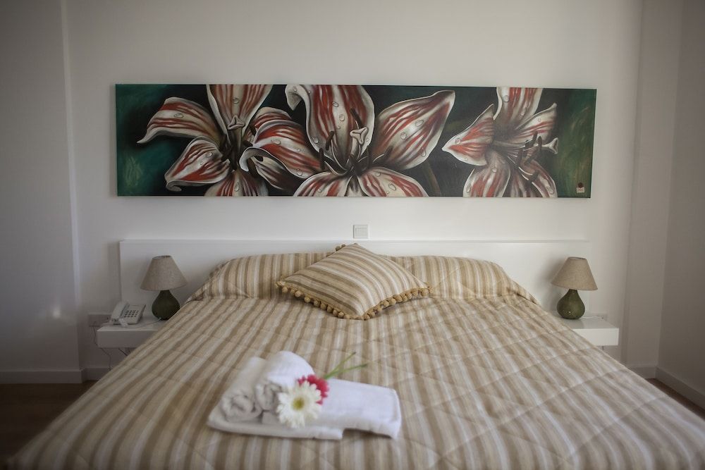 Operetta House Luxury Studio, Balcony