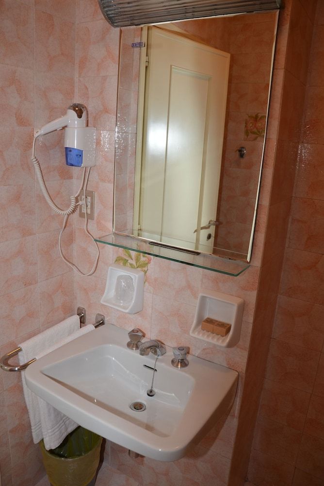 Hotel Salieri Double or Twin Room 10