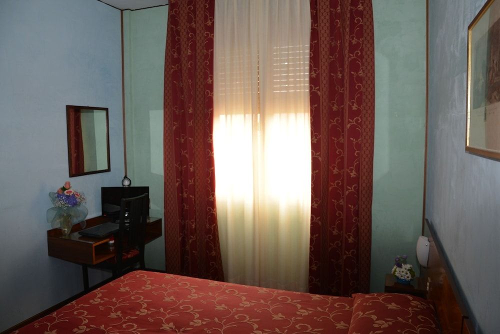 Hotel Salieri Double or Twin Room 15