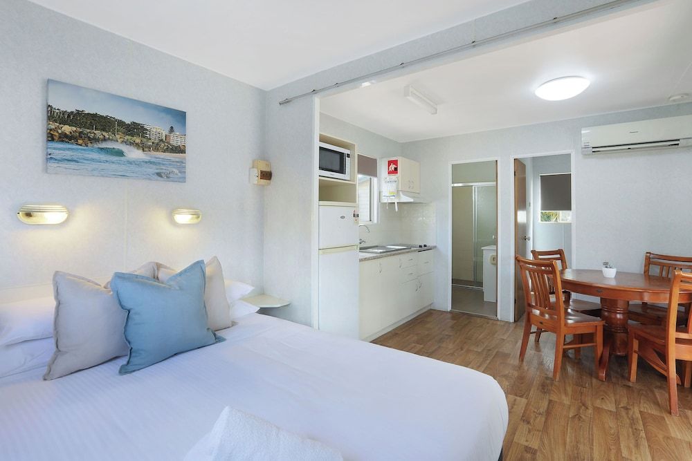 Standard Cabin - Sleeps 4
