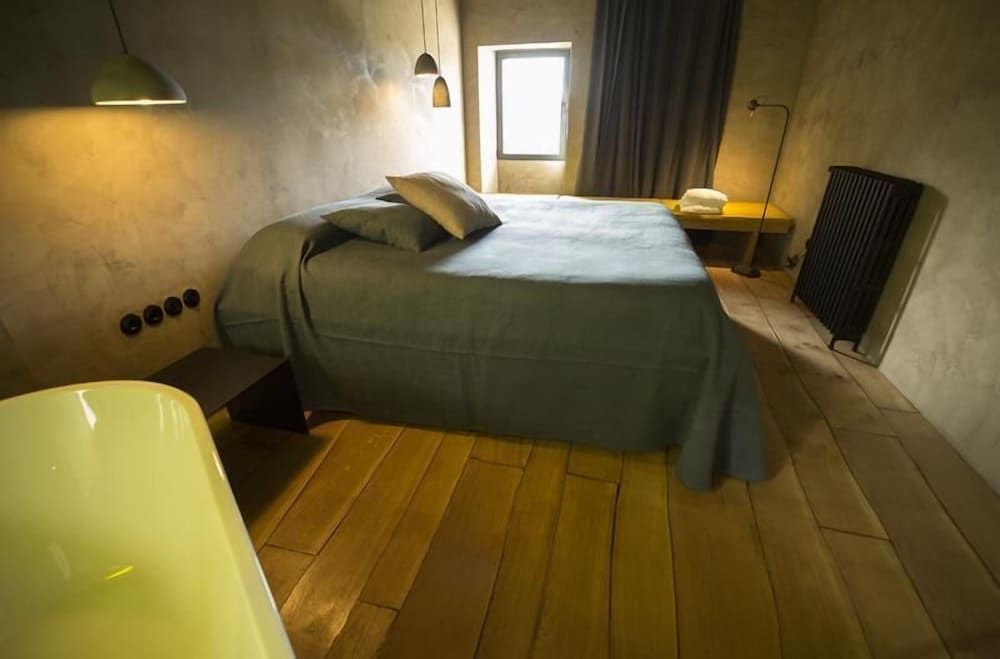 Hotel Consolación Double Room, 1 King Bed (ER2) 3