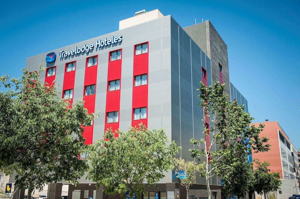 undefined Travelodge Madrid Metropolitano 5