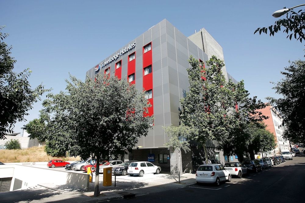undefined Travelodge Madrid Metropolitano 4