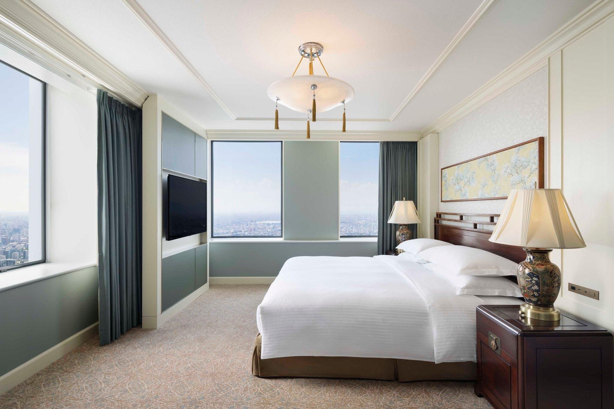 Chinoiserie Suite King, Concierge Lounge Access, 1 Bedroom Executive Suite, 1 King, Skyline View