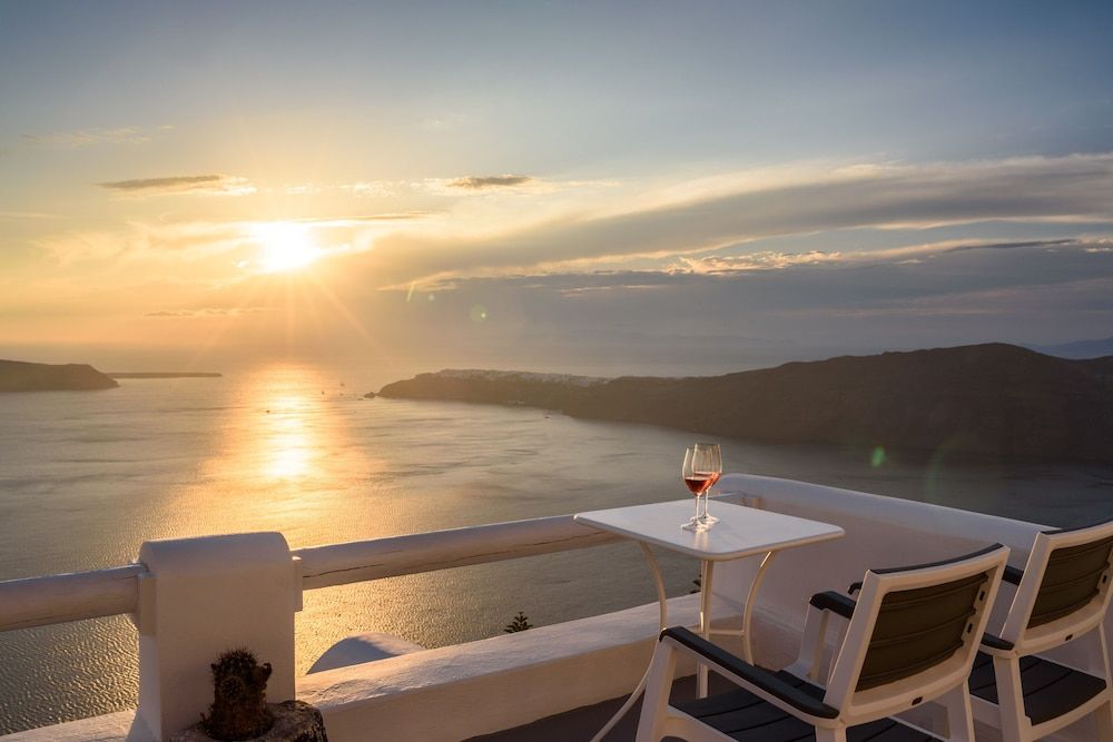 Abyssanto Suites & Spa Superior Apartment (Caldera Sea and Sunset View) 2