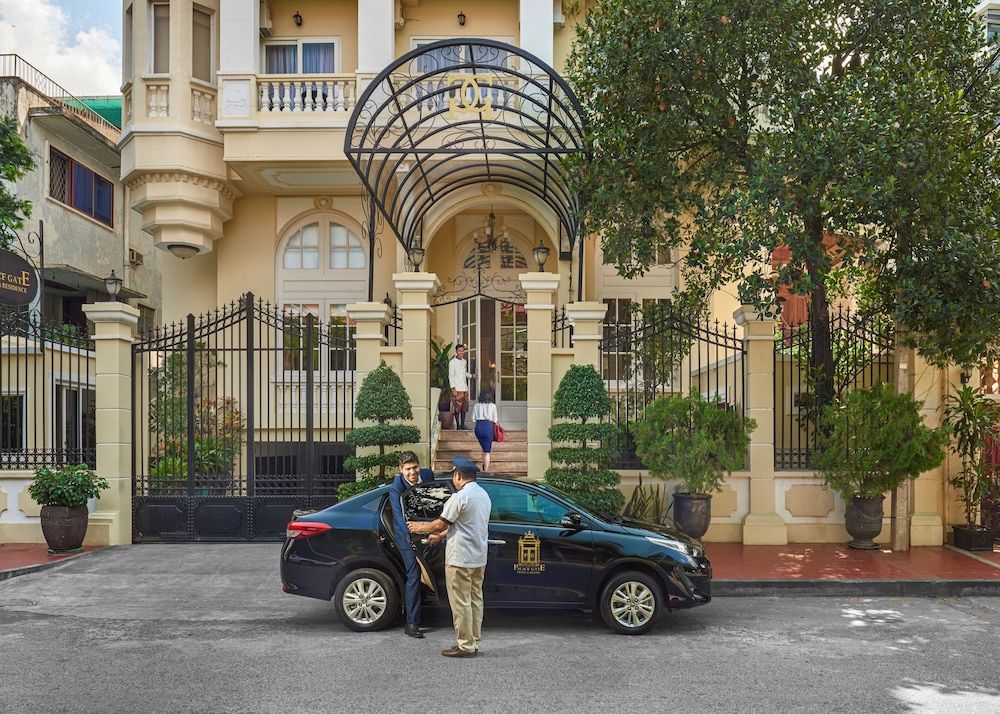 undefined Palace Gate Hotel & Residence by EHM 7