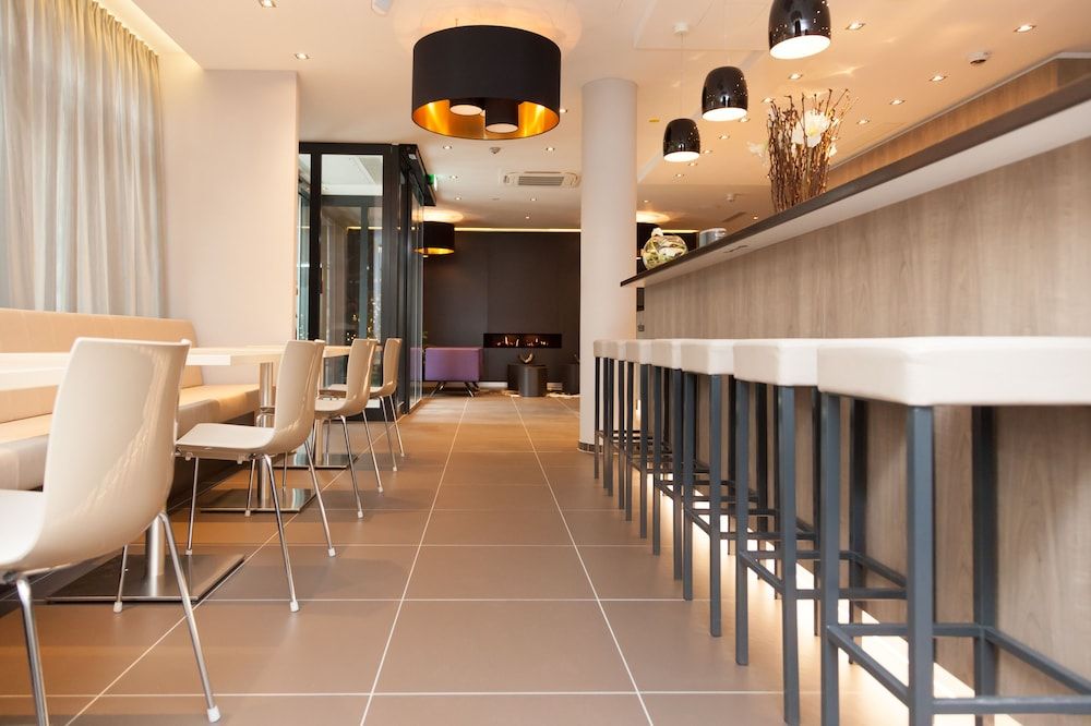 undefined relexa hotel München 8