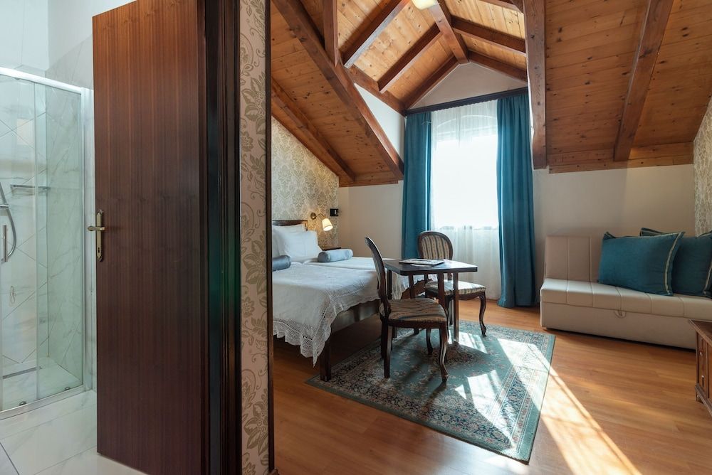 Hotel Pasike Standard Double Room 31