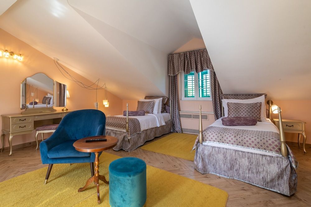 Hotel Pasike Standard Double Room 11