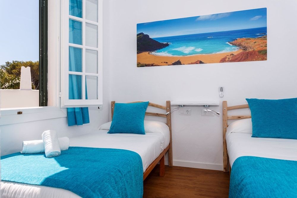 Apartment, 2 Bedrooms, Partial Sea View